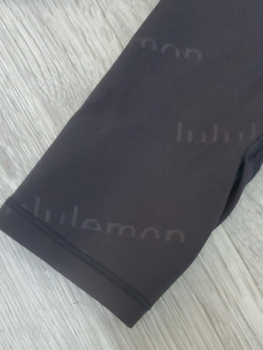 Lululemon Wunder Train Long Sleeve Crop Top Size 2 or 4? - Picture 6 of 9
